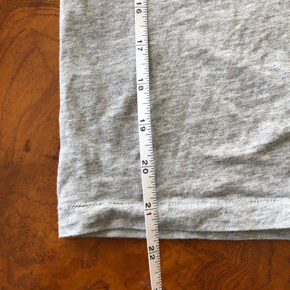 Madewell Grey T-shirt - Picture 9 of 11